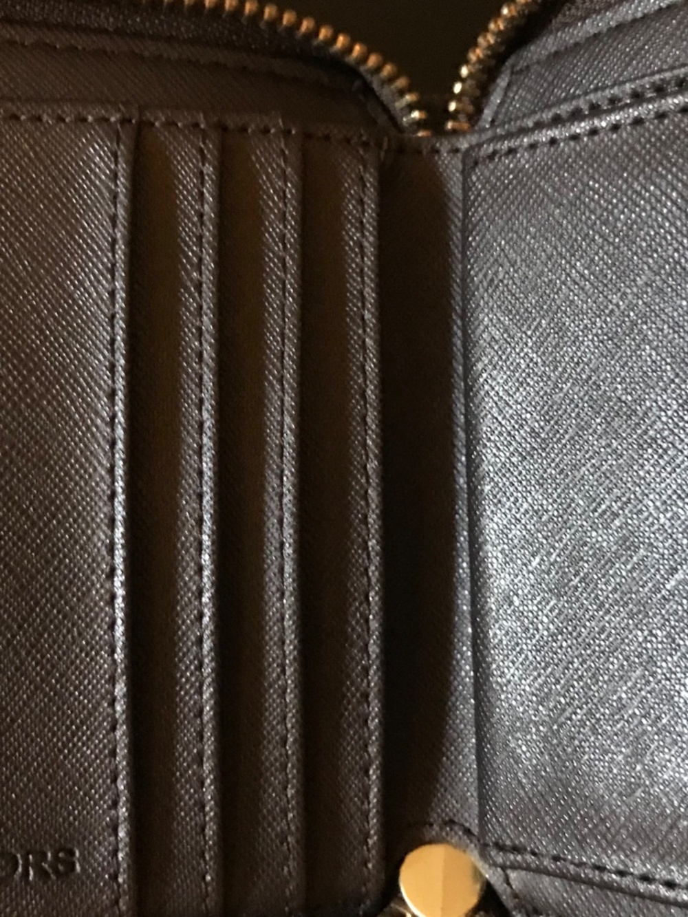 Michael Kors clutch and wallet set - Picture 10 of 10